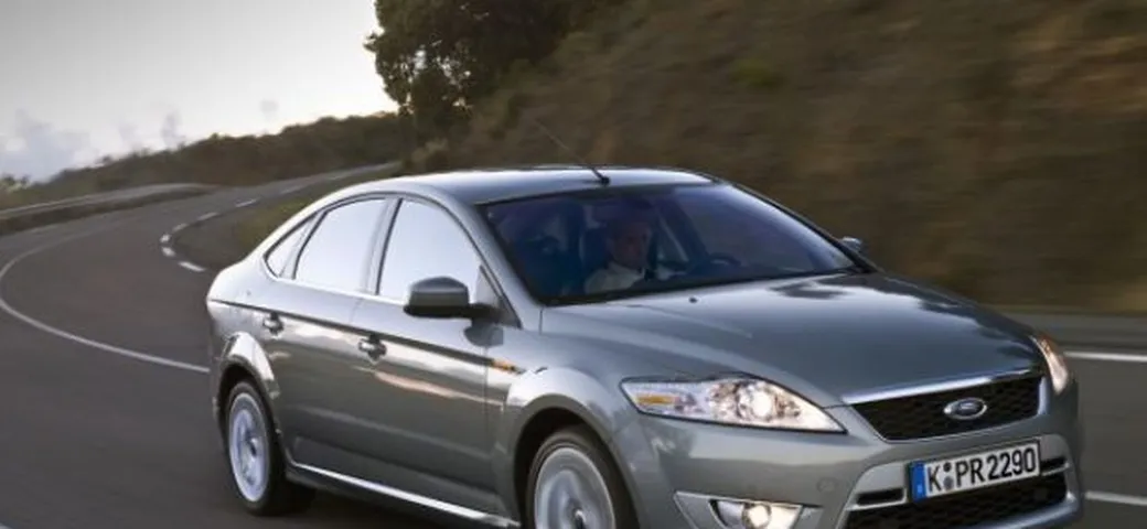 Ford Mondeo: debutta il nuovo 2.0 litri benzina da 203 cavalli