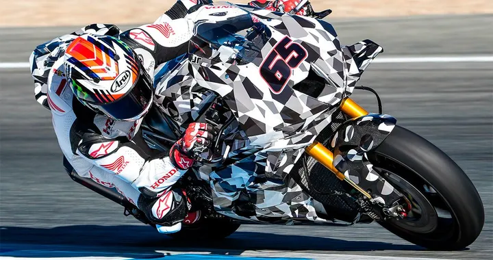 Honda Fireblade 2027, spuntano nuove ali: rivoluzione in arrivo?