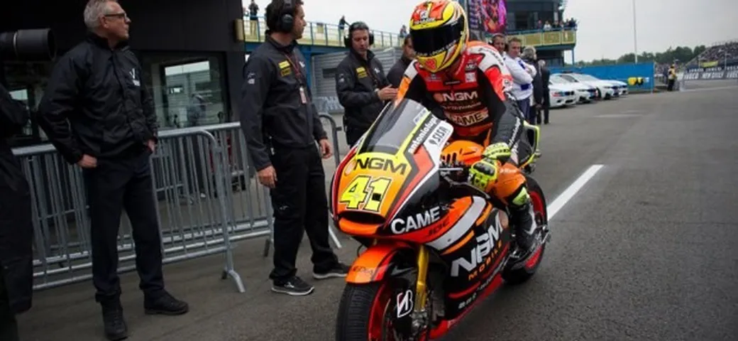 MotoGP Assen 2014 LIVE: Aleix Espargarò in pole su Marquez e Pedrosa, Iannone 4°, Valentino Rossi 12° [FOTO]