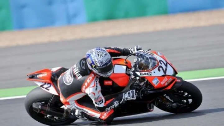 WSBK: al via domani i test Aprilia con Leon Camier e Kawasaki con Chris Vermeulen