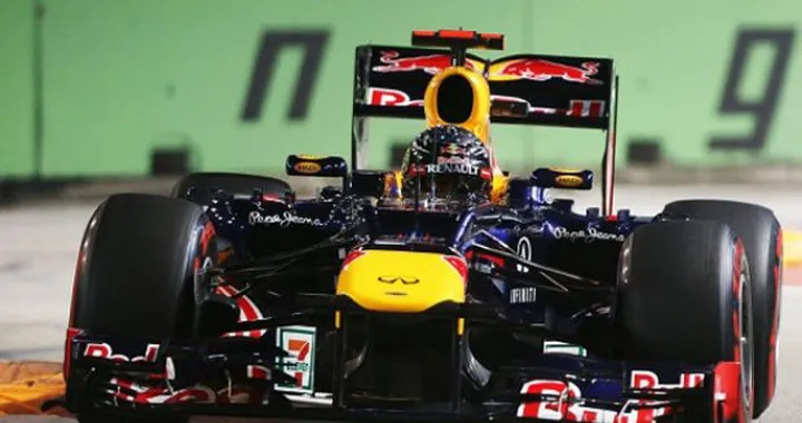 Formula 1 Gran Premio del Giappone 2012: vince Vettel, Massa secondo, Alonso subito fuori