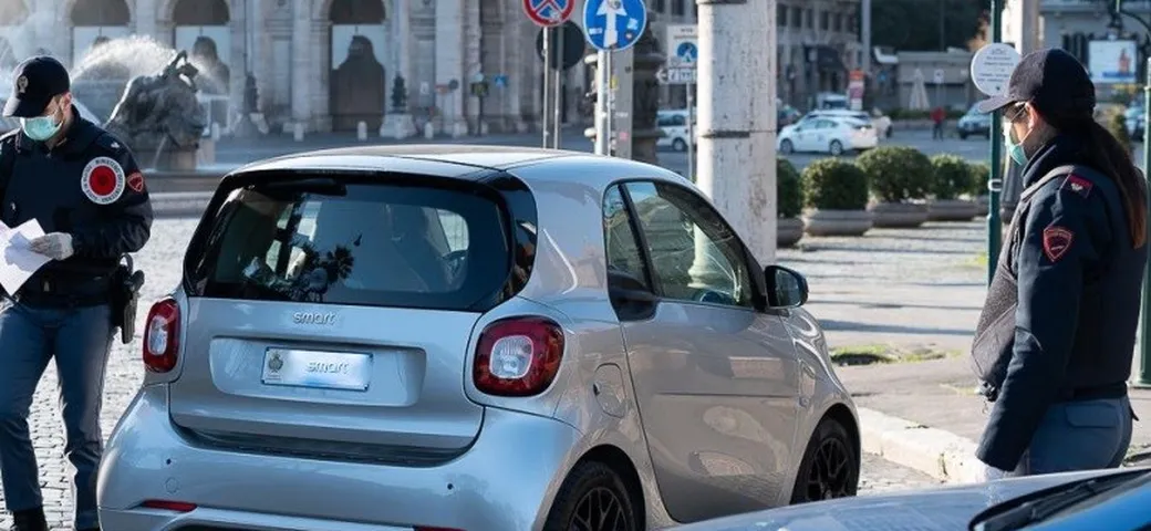 Spostamenti fra regioni: stop fino al 25 febbraio, i nuovi colori