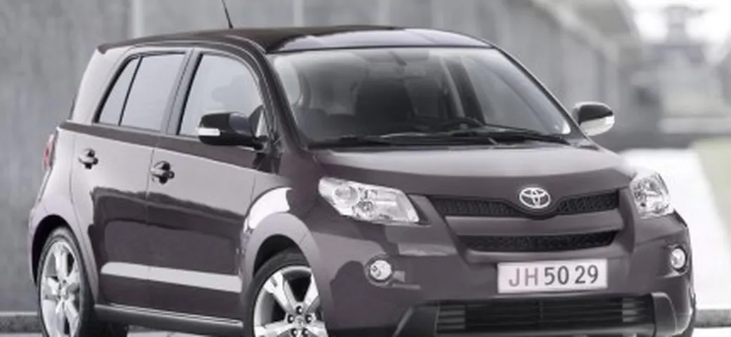 Toyota: utili azzerati nel secondo semestre 2008