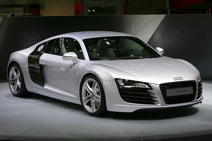 Audi R8, è gradito il ritorno: motore V8 ibrido plug-in e oltre 900 CV