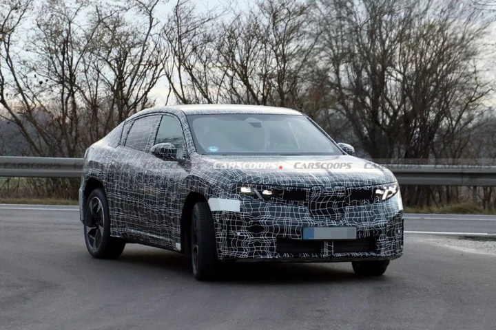 BMW iX4, sta arrivando il nuovo SUV coupé basato sulla Neue Klasse