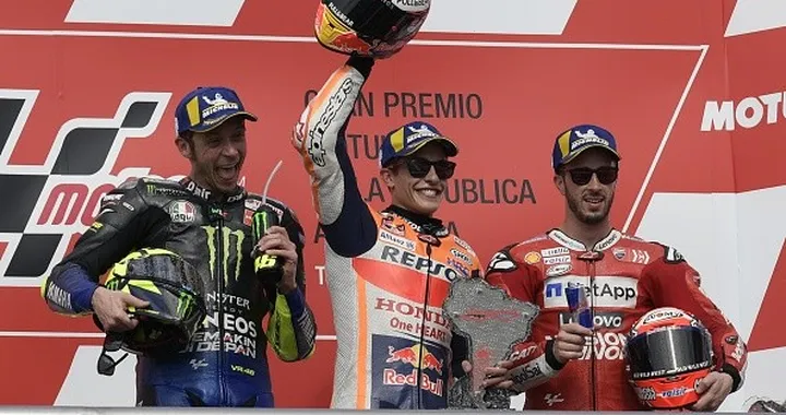 MotoGP Pagelle: Marquez balla da solo. Rossi “brucia” il Dovi