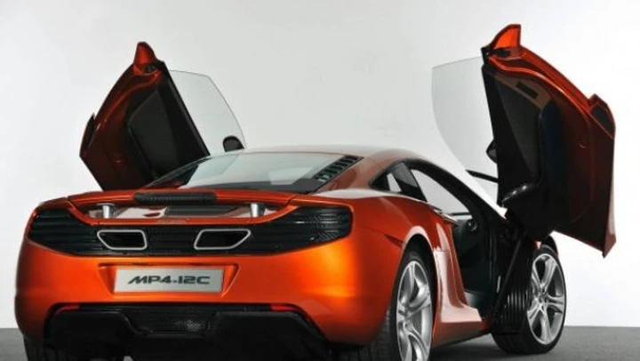 McLaren: tecnologia ibrida per le sportive inglesi