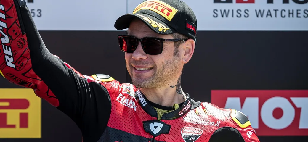 SBK, Bautista piglia-tutto in Australia: 