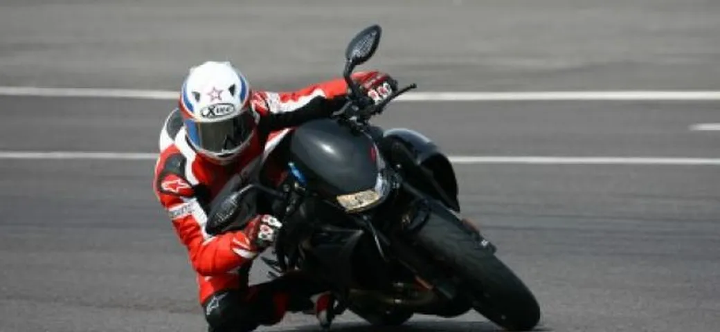 Test Buell 1125 CR - I cavalli dell’Helicon