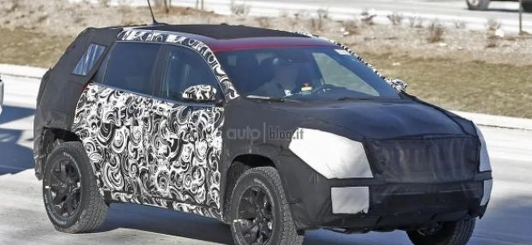 Jeep Cherokee 2014: foto spia della versione definitiva