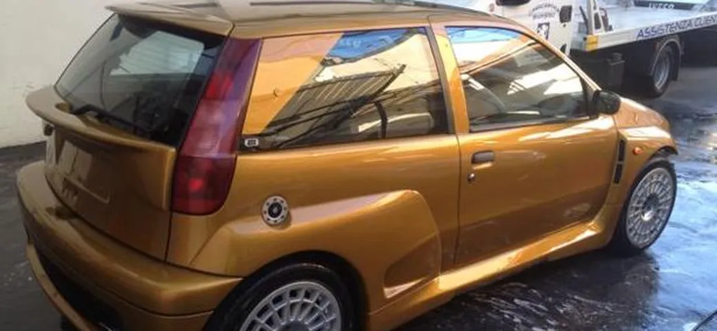 Voglia di special? In vendita la Punto Grama 2