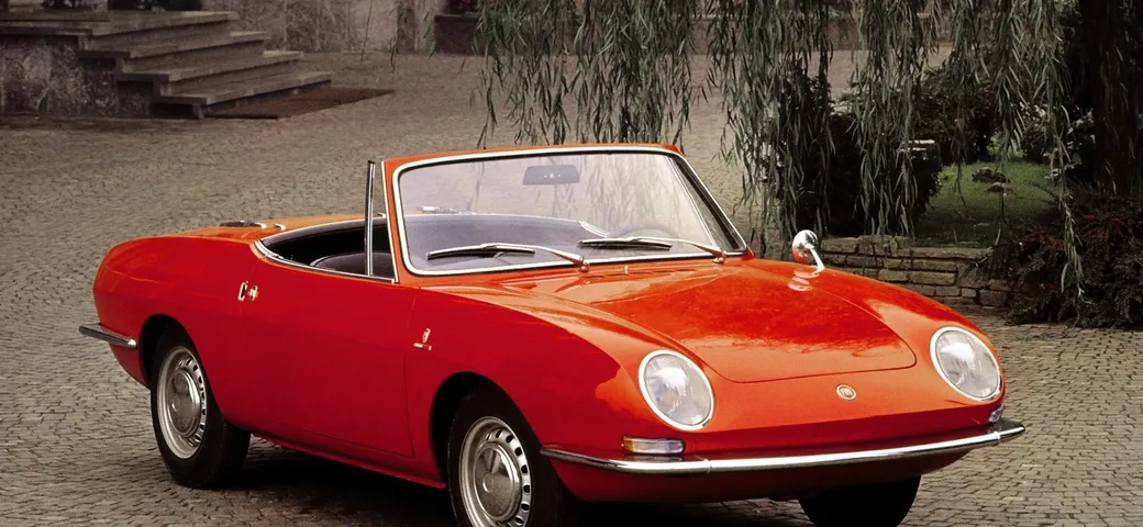 Fiat 850: la storia dei modelli Spider e Sport Spider