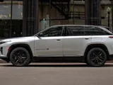 Richiamo per Dodge Charger e Jeep Wagoneer S: rischio movimento involontario e difetti di sicurezza