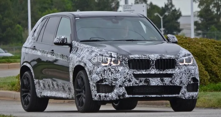Foto spia BMW X5M