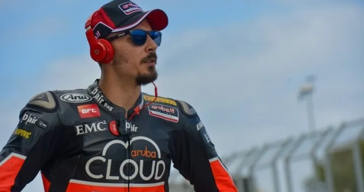 SBK 2015, Giugliano: "Rientrerò a Imola, onorato di vedere Bayliss sulla mia moto"