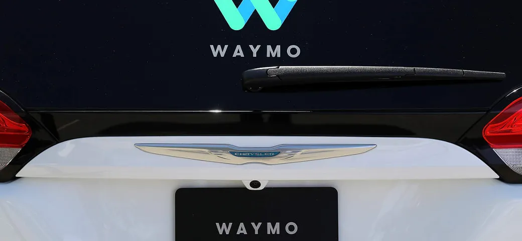 Guida autonoma: Waymo vale 175 miliardi
