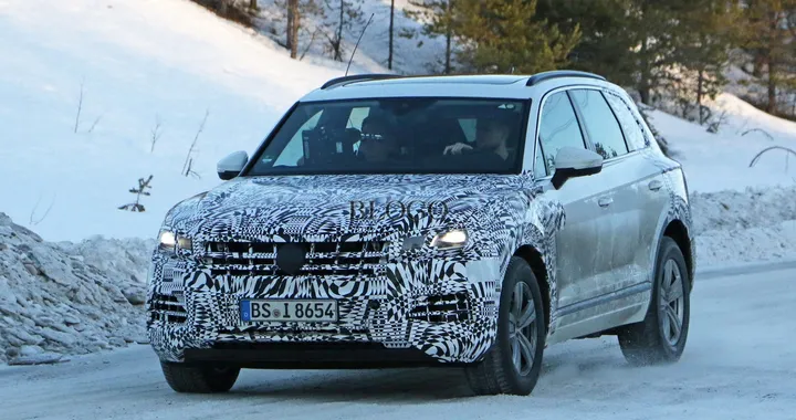 Volkswagen Touareg: nuove foto spia sulla neve