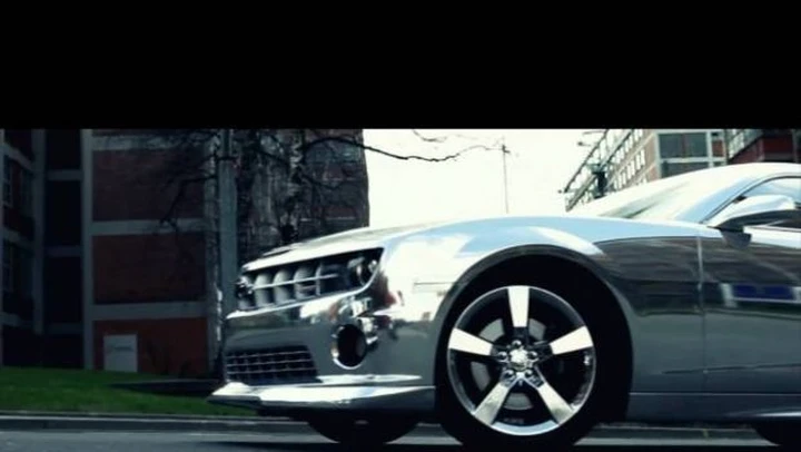 Chevrolet: da Tintek una patina cromata per la Camaro