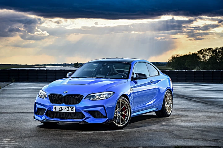 BMW M2: allo studio anche la versione speciale CSL?