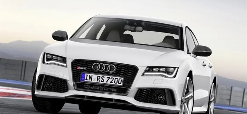 Audi RS 7 Sportback: prezzo in Italia da 119.800 Euro