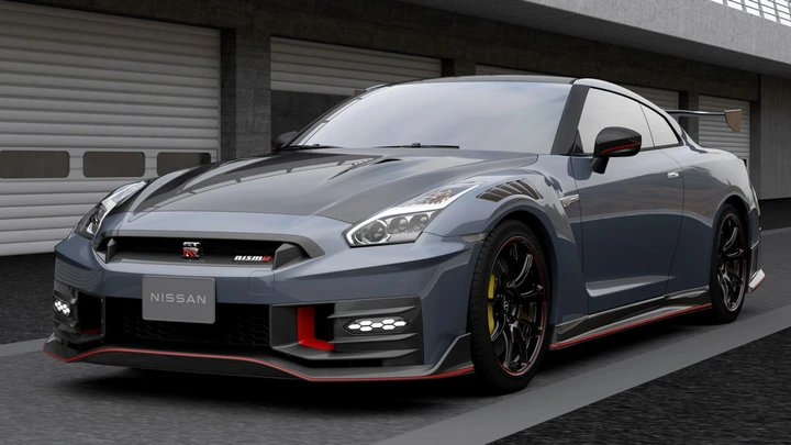 Nissan GT-R: aerodinamica aggiornata con il restyling