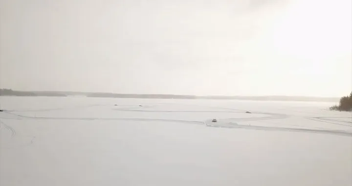 Porsche Ice Driving Experience Onboard  Istruttori