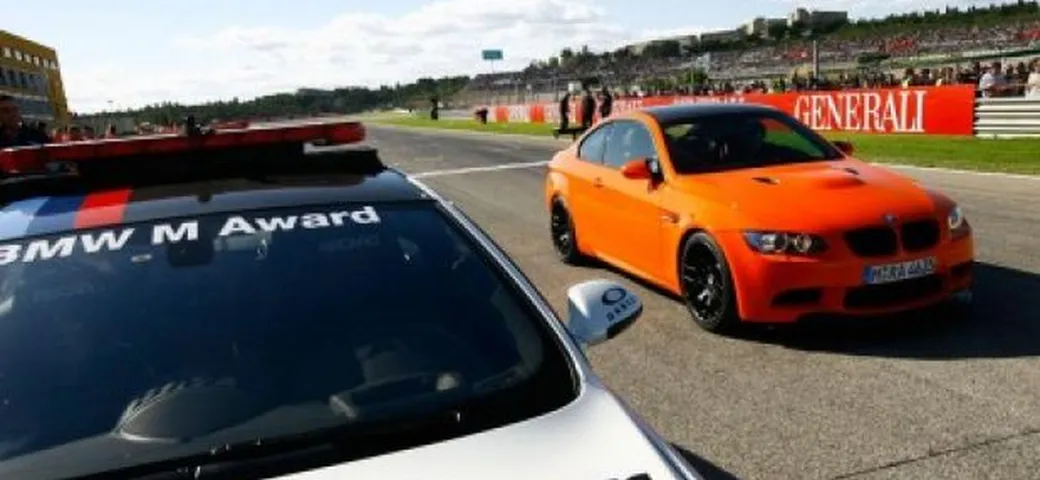 BMW: Valentino Rossi prova la nuova M3 GTS