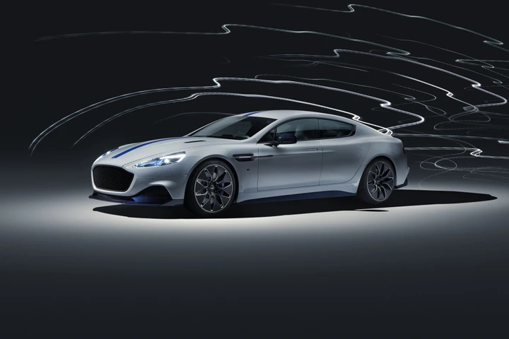 Aston Martin Rapide E: a Shanghai la prima elettrica del marchio inglese [Video]