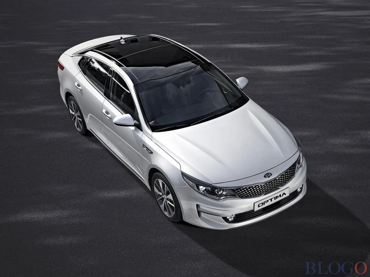 Kia Optima 2016: foto e caratteristiche