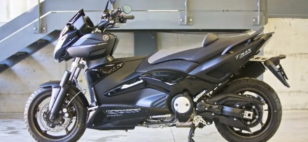 Yamaha TMAX 530 'Transformer' by Lazareth