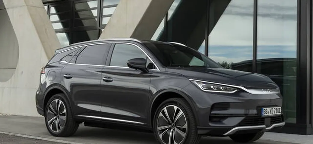 BYD Tang, un nuovo SUV full optional ed elettrico arriva in Italia
