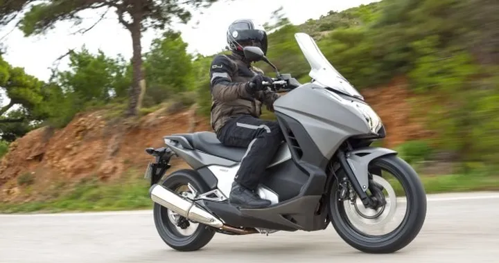Honda Integra 750 DCT 2014: la prova su strada