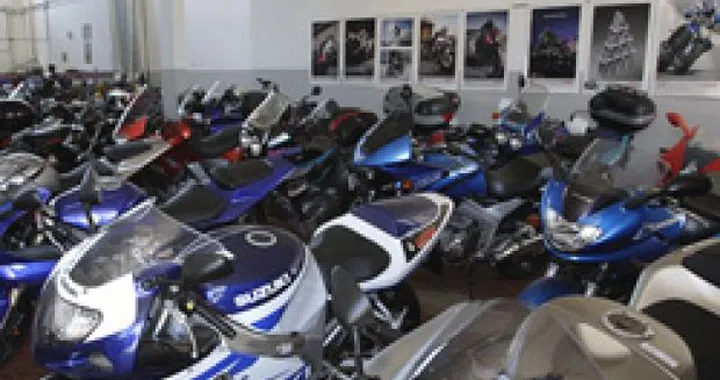 Mercato: male a febbraio l'usato di auto e moto