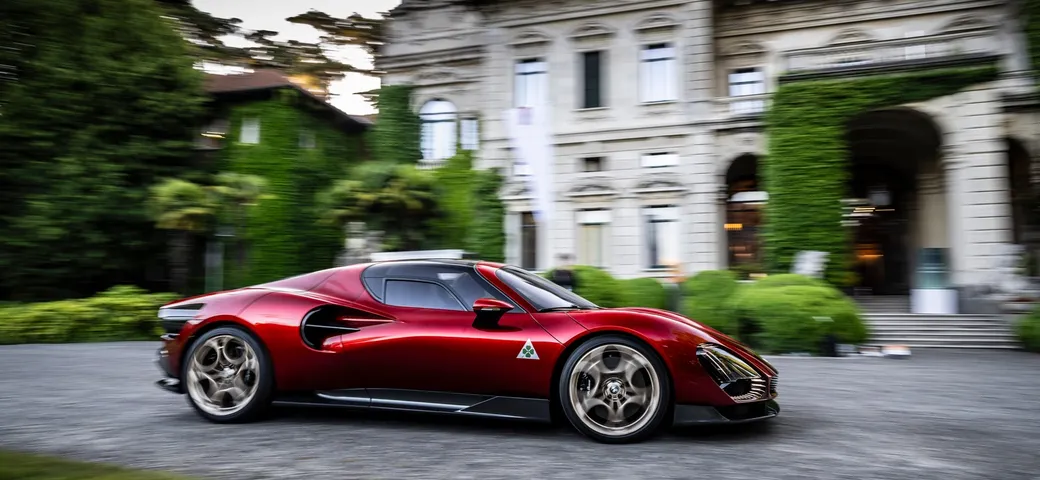 Premio per l'Alfa Romeo 33 Stradale al Concorso di Eleganza Villa d'Este