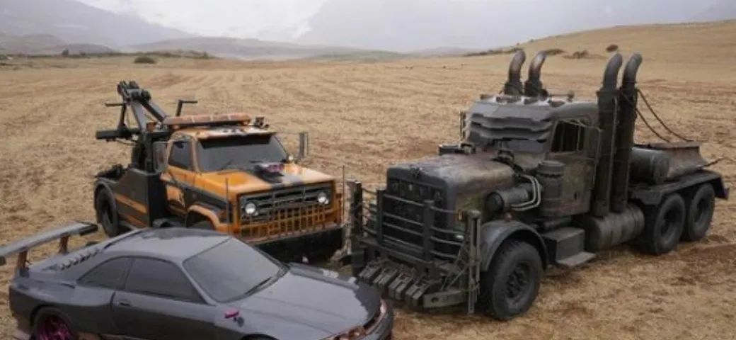 Transformers 2022: ecco i veicoli del nuovo film, c'è anche una Porsche 964 RS
