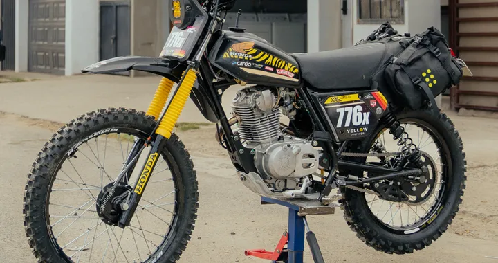 Greg Gilson trasforma la Honda XL125S nella War Machine da rally