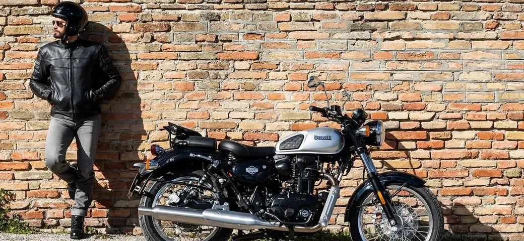 Benelli Imperiale 400 2025: performance, design vintage e convenienza