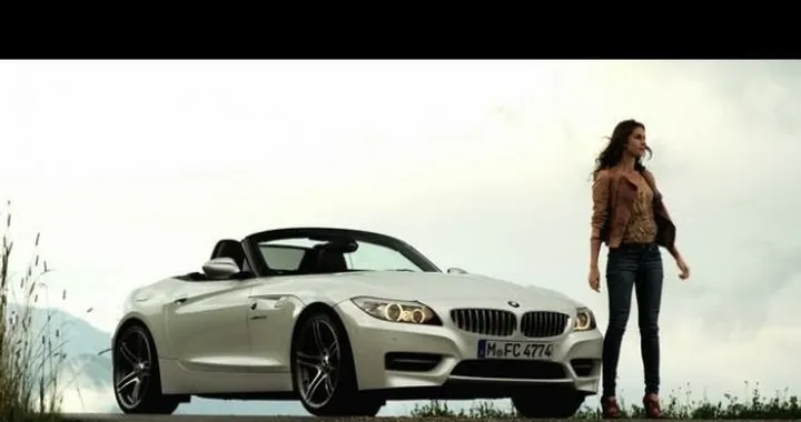 Bmw Z4: in video si trasforma in GT3
