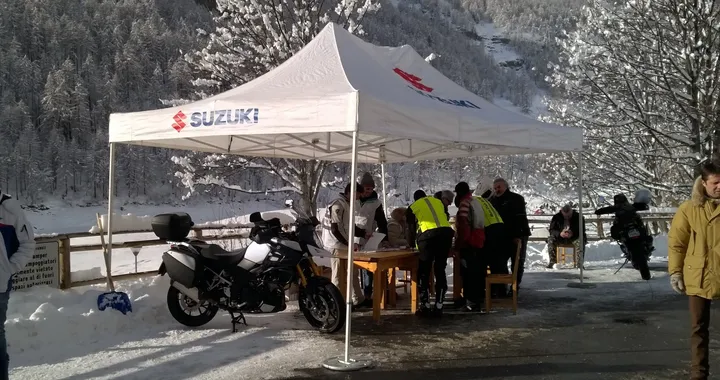 Suzuki con la V-Strom 1000 ABS all'Agnello Treffen 2015