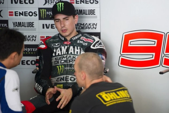 Lorenzo 'promuove' Rossi e Marquez: 