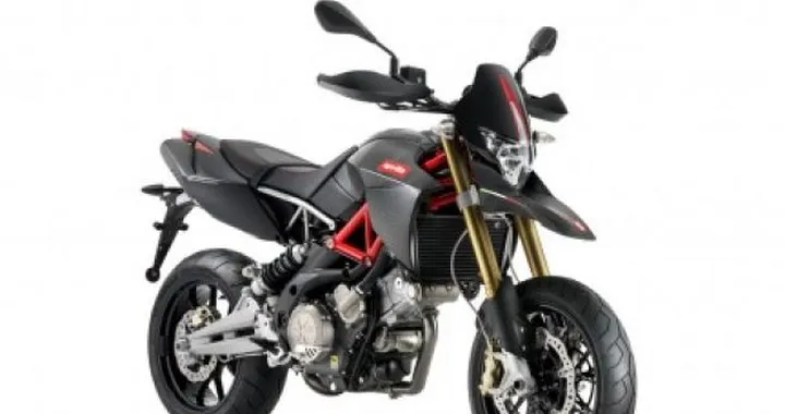 Anteprima: Aprilia Dorsoduro Factory 2010