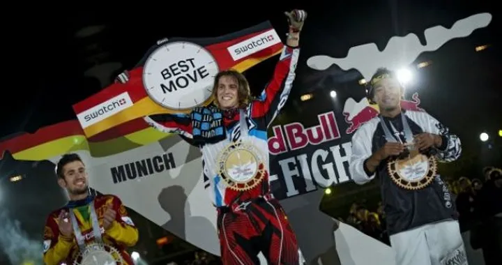 Red Bull X-Fighters 2012: Pages incanta Monaco di Baviera