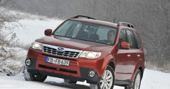 Foto Ufficiali Subaru Forester Model Year 2011