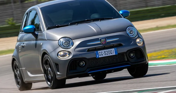 Abarth F595: nuova versione speciale per la 500 più sportiva