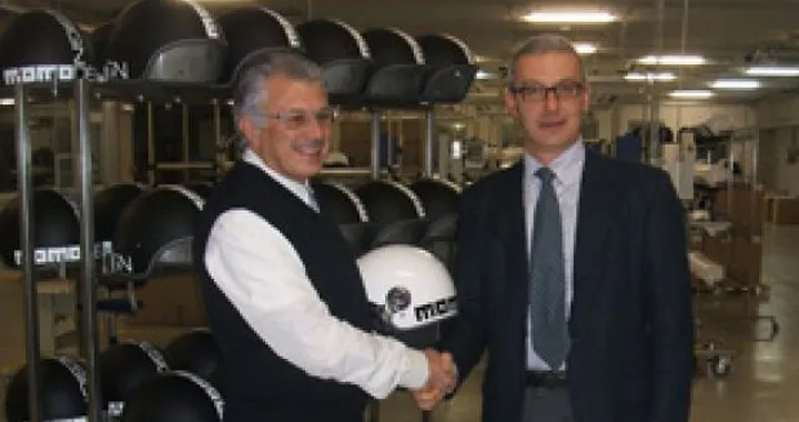 I caschi MOMODESIGN saranno distribuiti in Italia da BER Racing