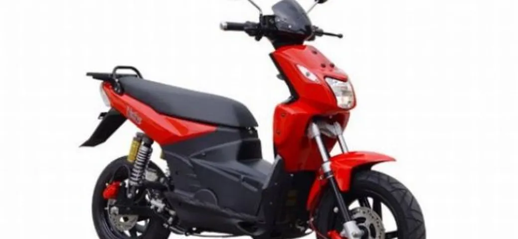 Native Z6000: lo scooter elettrico da 15 CV di potenza