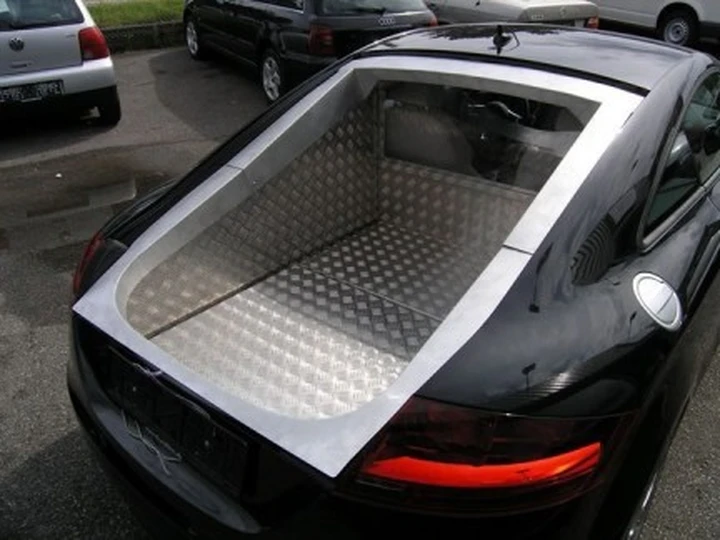 Audi TT pick-up: lavoro sportivo