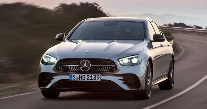 Daimler: stop alla produzione in Europa per Coronavirus