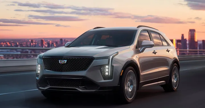 Cadillac XT4 restyling: tutte le novità del rinnovato SUV americano