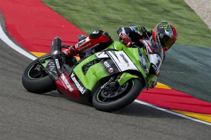 SBK Aragon 2014: Tom Sykes in pole davanti a Loris Baz, Giugliano 4°, Melandri 7°